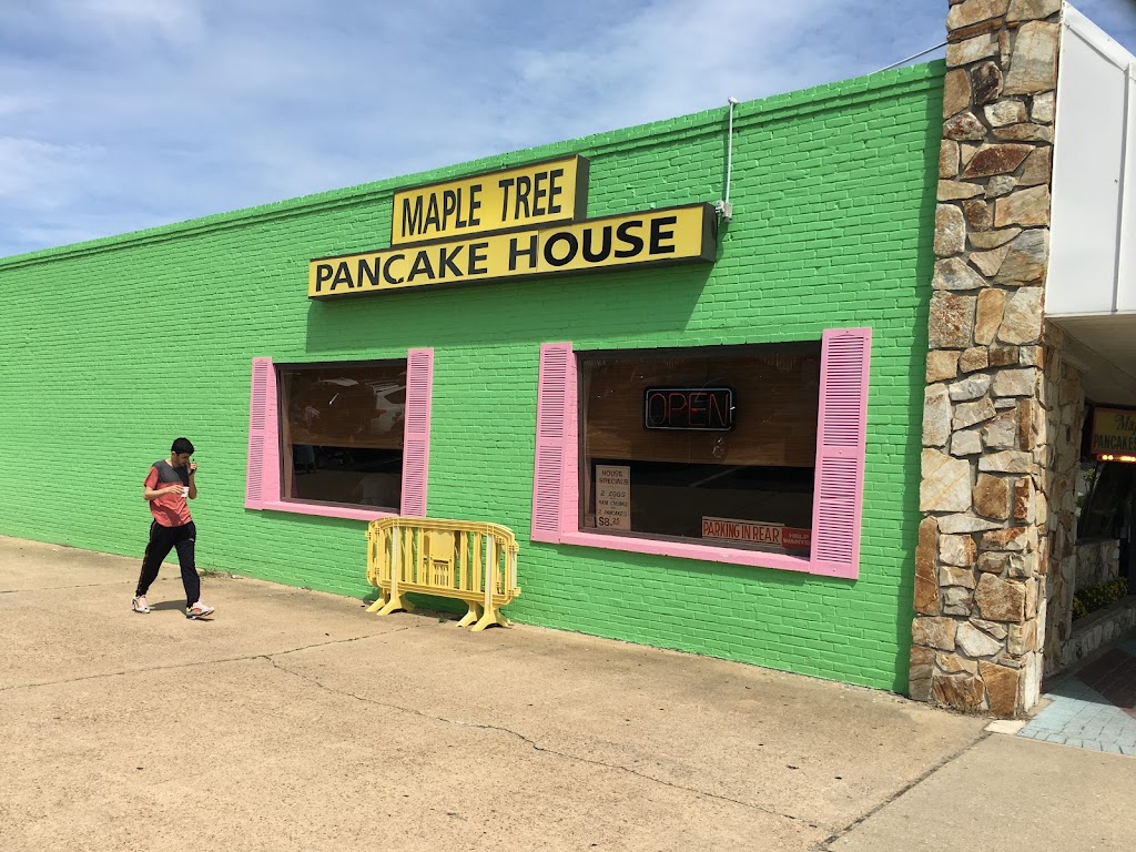 Maple Tree Pancake House | 2608 Atlantic Ave, Virginia Beach, VA 23451, USA | Phone: (757) 425-6796