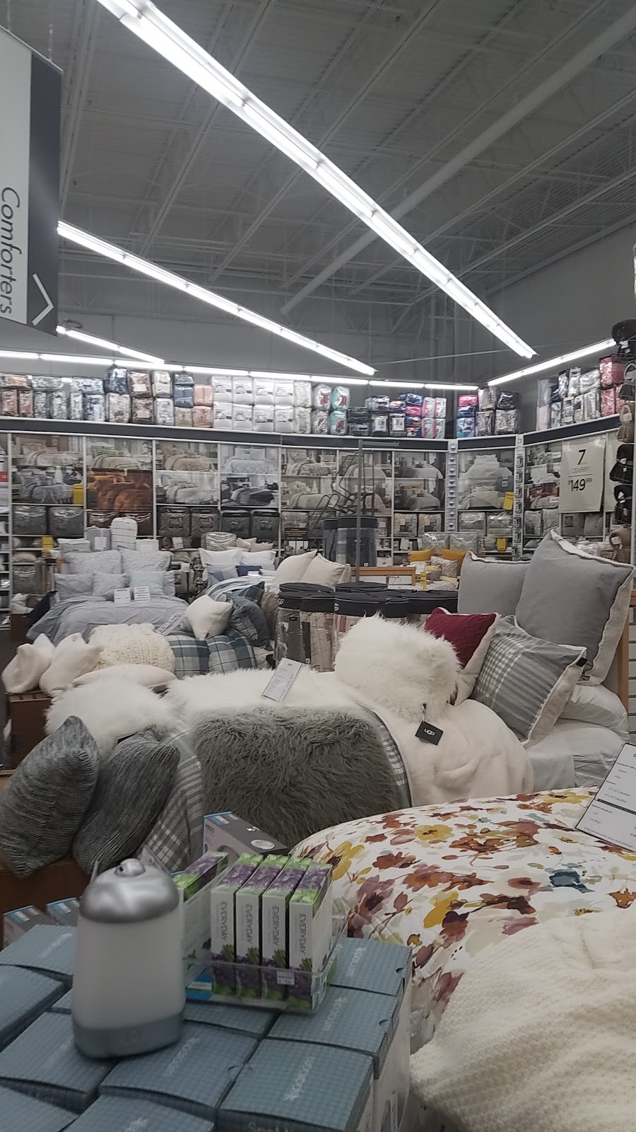 Bed Bath & Beyond | 6725 Strip Ave NW, North Canton, OH 44720, USA | Phone: (330) 305-1544