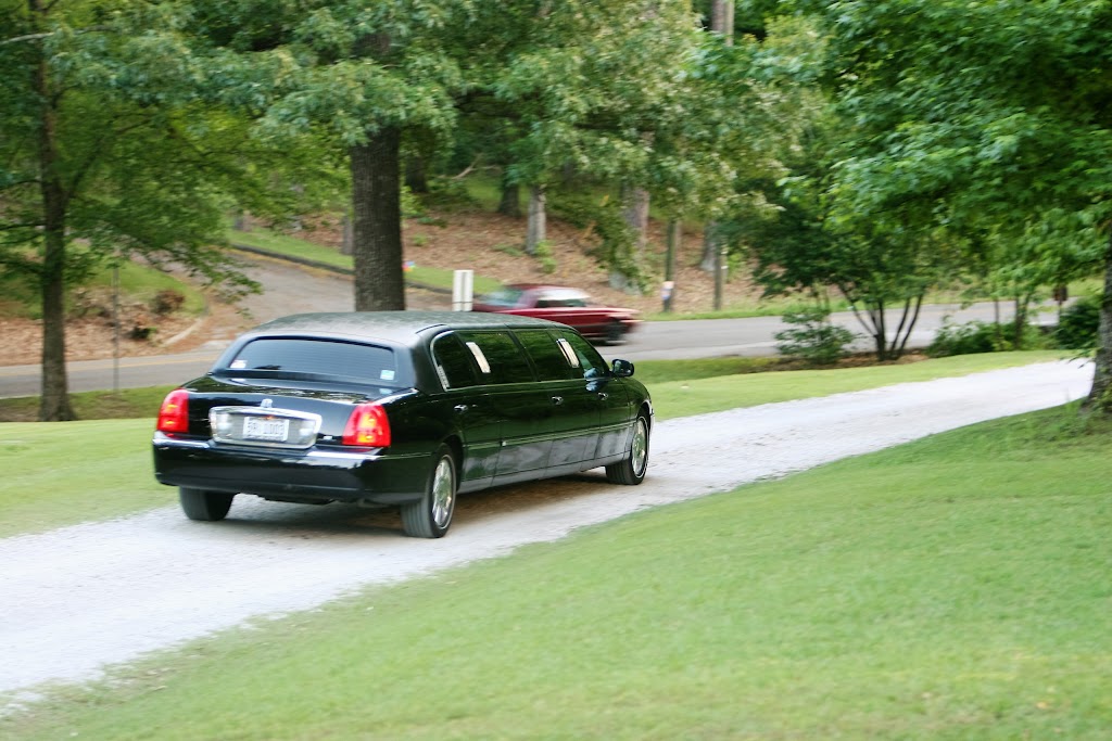 Larrys Limos | 3651 St Clair Rd, Springville, AL 35146, USA | Phone: (205) 629-6642