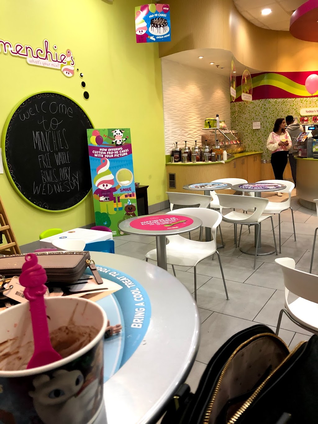 Menchies Frozen Yogurt | 48010 Grand River Ave, Novi, MI 48374, USA | Phone: (248) 374-4960