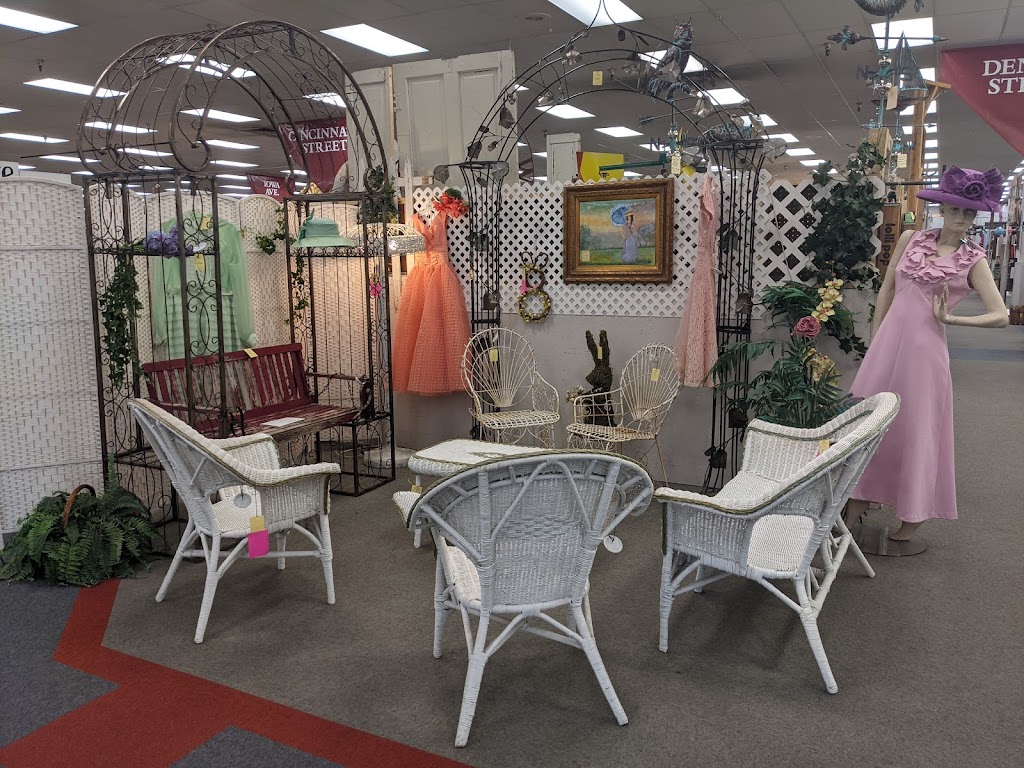 Ohio Valley Antique Mall | 7285 Dixie Hwy, Fairfield, OH 45014, USA | Phone: (513) 874-7855