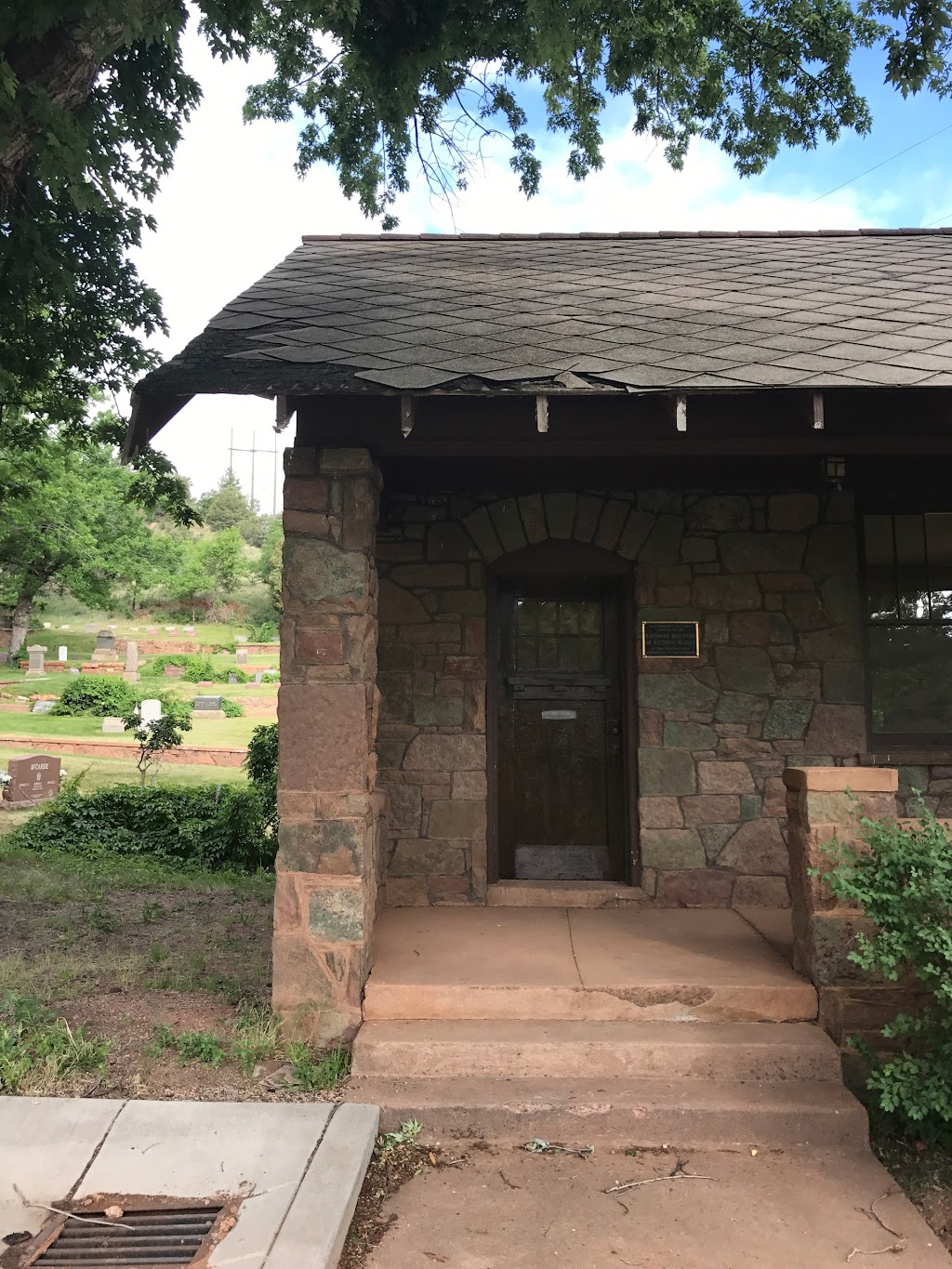 Crystal Valley Cemetery | 502 Plainview Pl, Manitou Springs, CO 80829, USA | Phone: (719) 368-0428