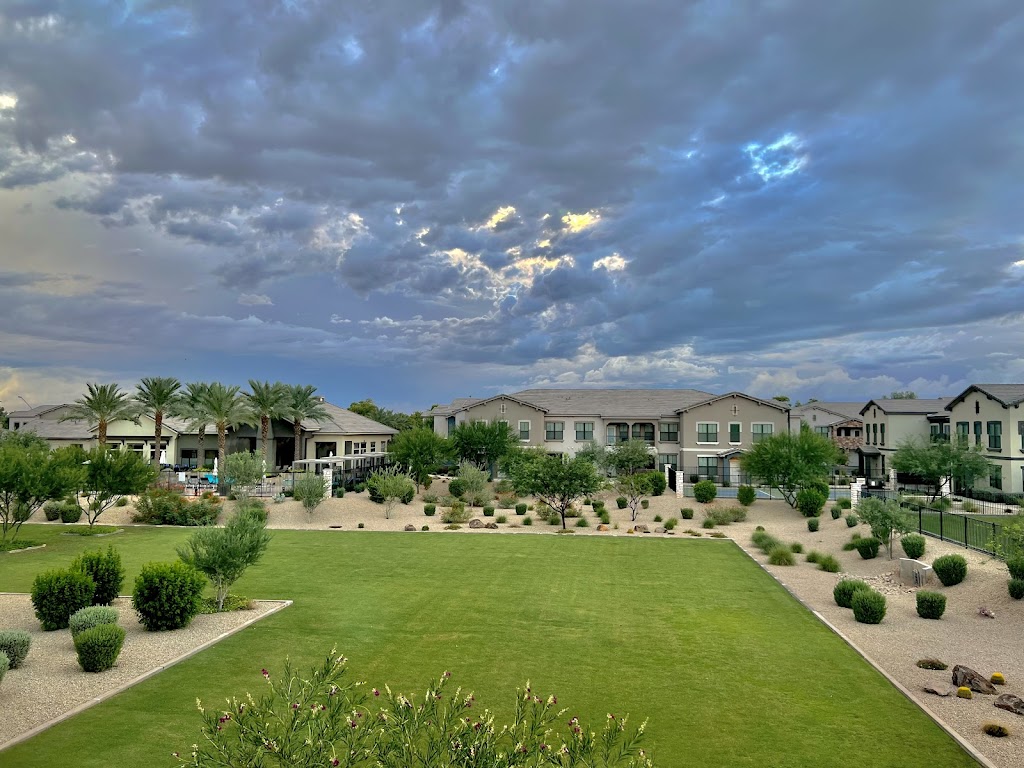 Watermark at Gateway Place | 4500 E Ray Rd, Gilbert, AZ 85296, USA | Phone: (623) 748-1879