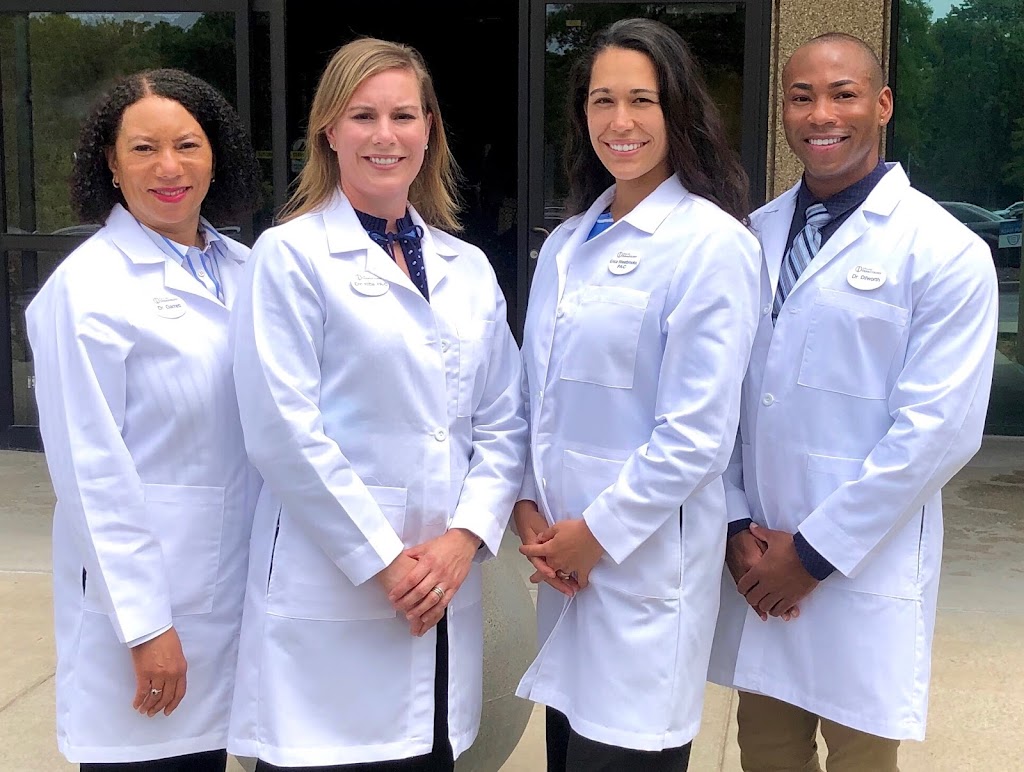 Deluxe Dermatology - Christian Hospital | 11125 Dunn Rd Suite 206, St. Louis, MO 63136, USA | Phone: (314) 355-7111