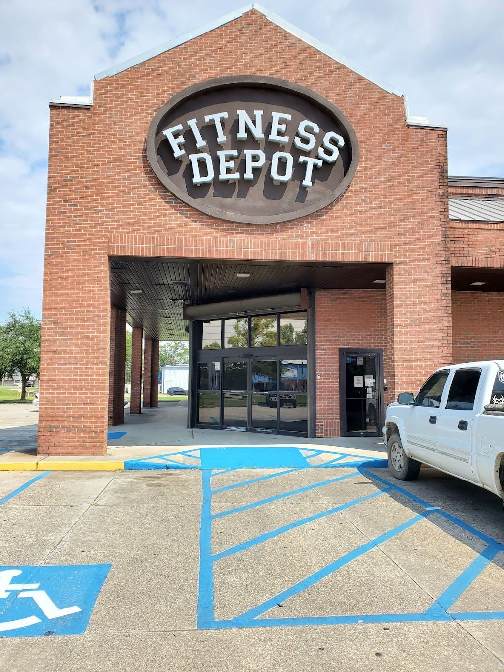 Fitness Depot | 416 Memorial Blvd, Picayune, MS 39466, USA | Phone: (601) 345-3344