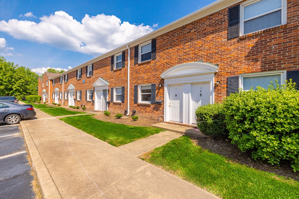 Westchester at Hermitage Townhome Apartments | 431 Hermitage Dr, Danville, VA 24541, USA | Phone: (434) 280-4119