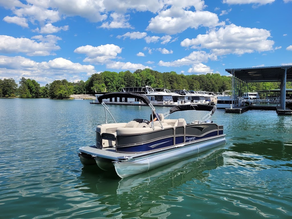 Carefree Boat Sales | 6700 Lanier Islands Pkwy, Buford, GA 30518, USA | Phone: (678) 725-3749