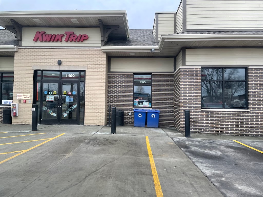 KWIK TRIP #1512 | 1199 N Windsor Ave, Cottage Grove, WI 53527, USA | Phone: (608) 839-3154