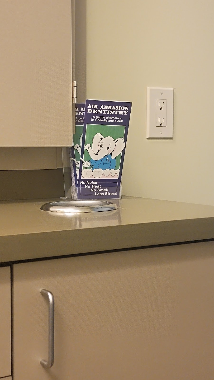Gateway Park Family & Cosmetic Dentistry | 3471 N Salida St #60, Aurora, CO 80011, USA | Phone: (303) 307-8282