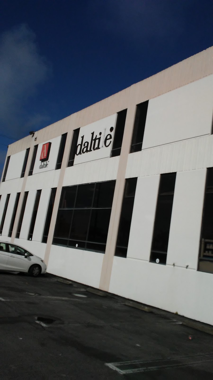 Daltile Sales Service Center | 18740 Crenshaw Blvd, Torrance, CA 90504, USA | Phone: (310) 323-4632