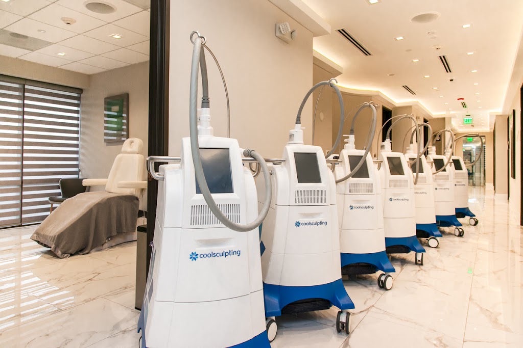 OC CoolSculpting at The Aesthetic Centers | 3701 Birch St #210, Newport Beach, CA 92660, USA | Phone: (949) 272-0738