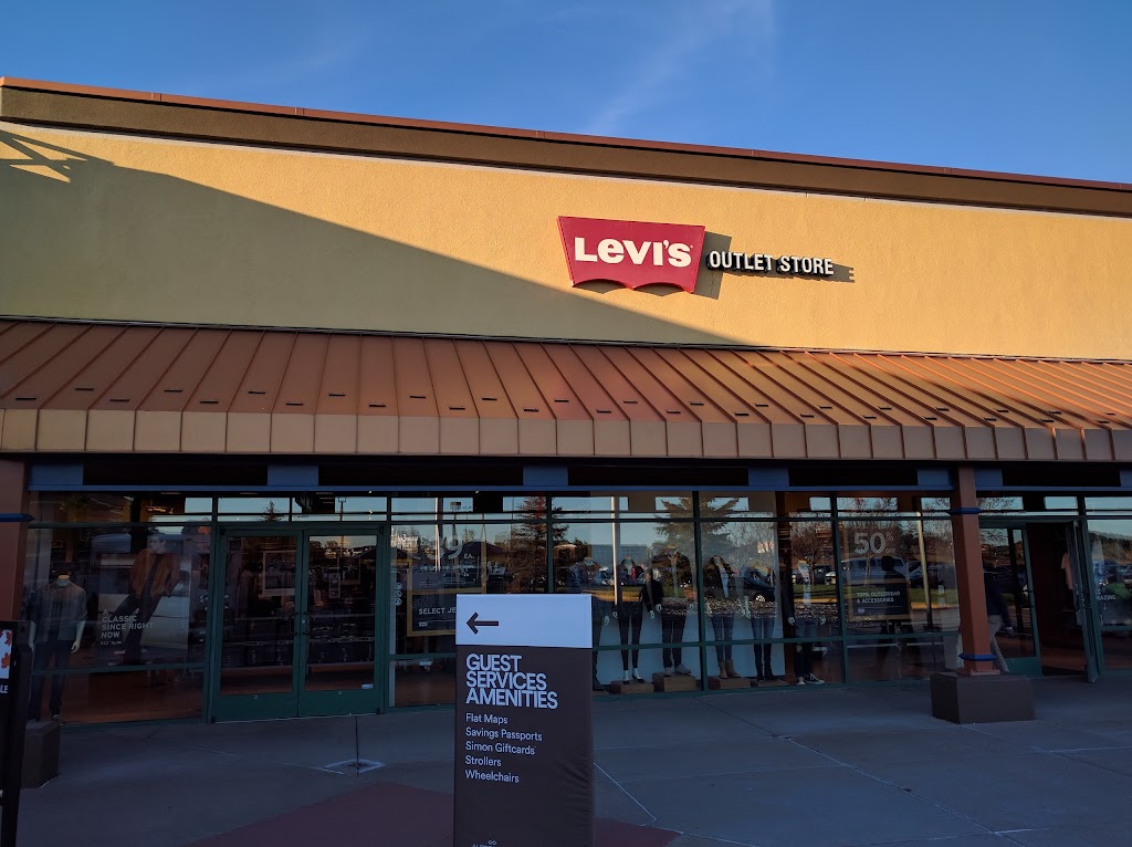Levis Outlet Store at Albertville Premium Outlets | 6415 Labeaux Ave NE ste a 180, Albertville, MN 55301, USA | Phone: (763) 497-0563