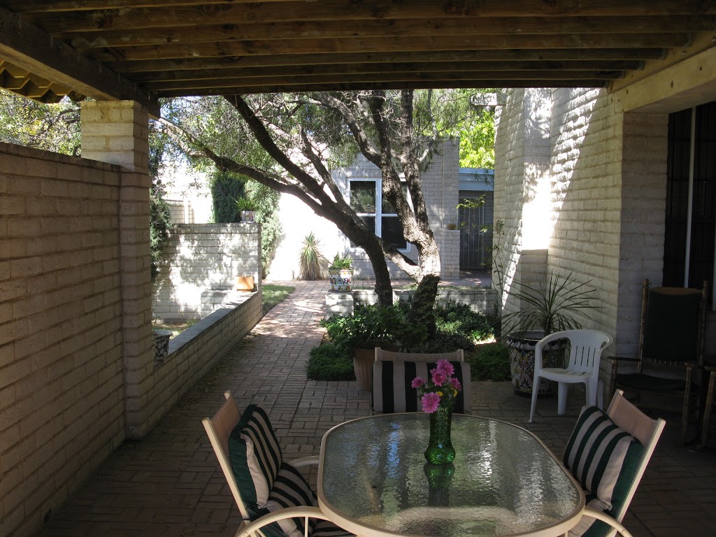 The Rest of Texas Bed and Breakfast | 5400 Westside Dr, El Paso, TX 79932, USA | Phone: (915) 581-8651