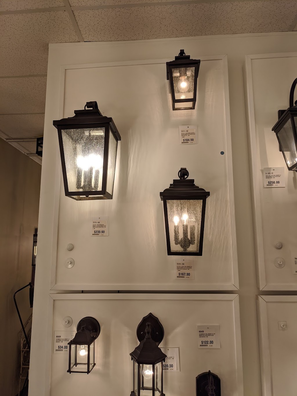 Inline Lighting Showroom | 2721 Pelham Pkwy, Pelham, AL 35124, USA | Phone: (205) 982-7511