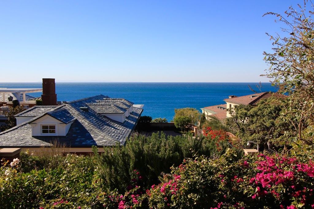 Three Arch Bay Real Estate | 31582 Coast Hwy, Laguna Beach, CA 92651, USA | Phone: (949) 432-3222