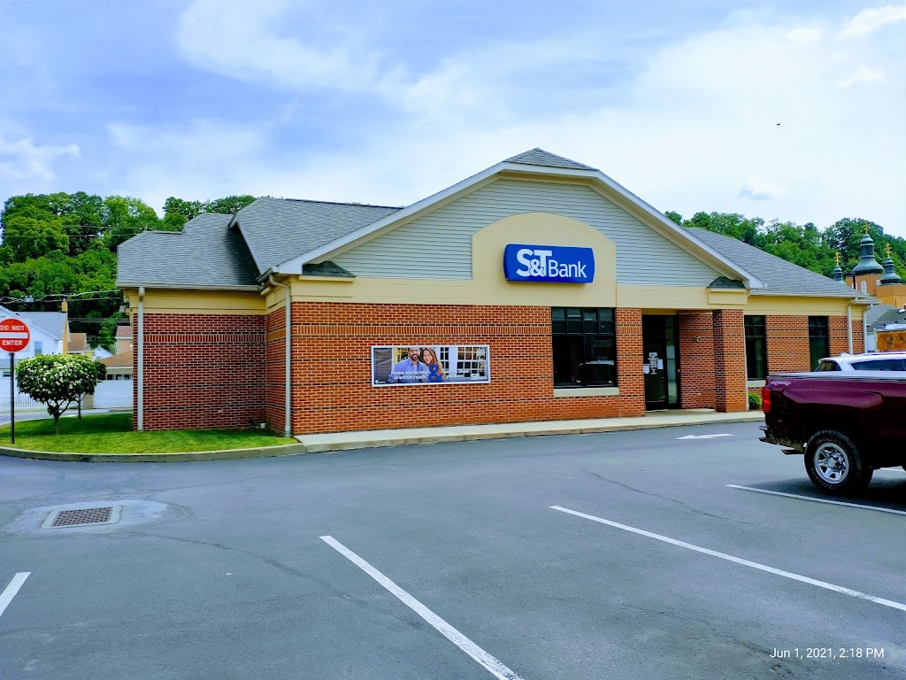 S&T Bank | 920 5th Ave, Ford City, PA 16226, USA | Phone: (724) 763-1708
