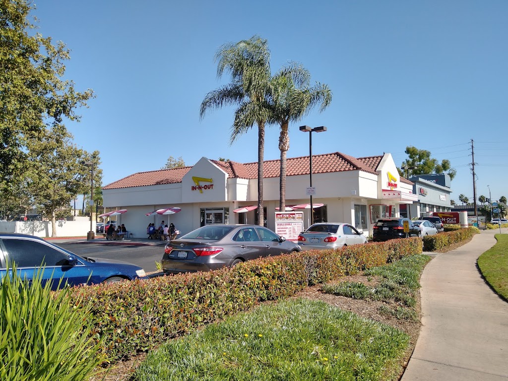 In-N-Out Burger | 1180 S Harbor Blvd, Fullerton, CA 92832, USA | Phone: (800) 786-1000