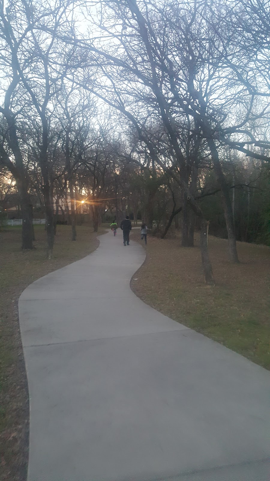 Jakes Hilltop Park | 4975 Timber Creek Rd, Flower Mound, TX 75028, USA | Phone: (972) 874-6000