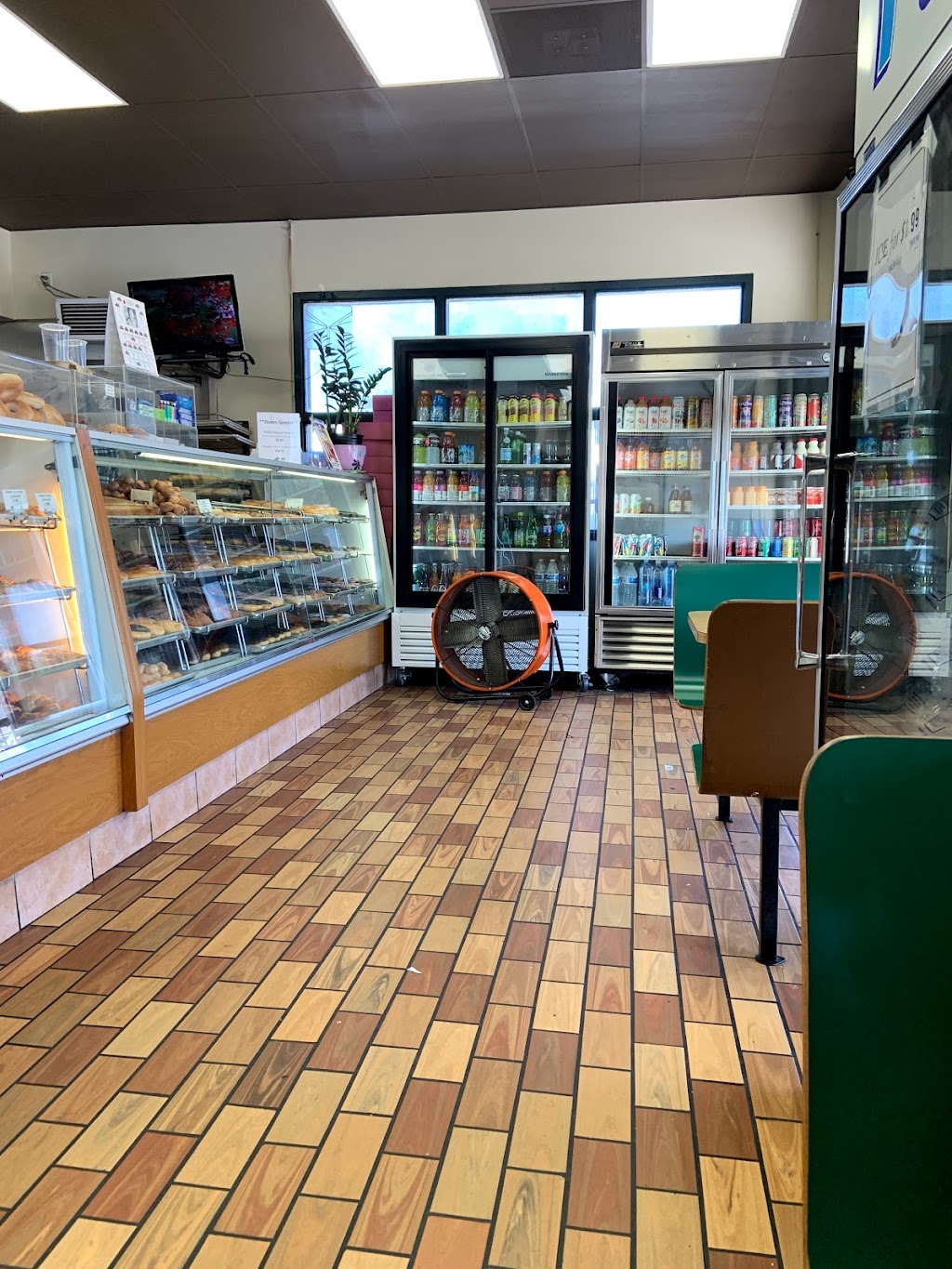 Donut King | 2025 Durfee Ave, South El Monte, CA 91733, USA | Phone: (626) 454-1828
