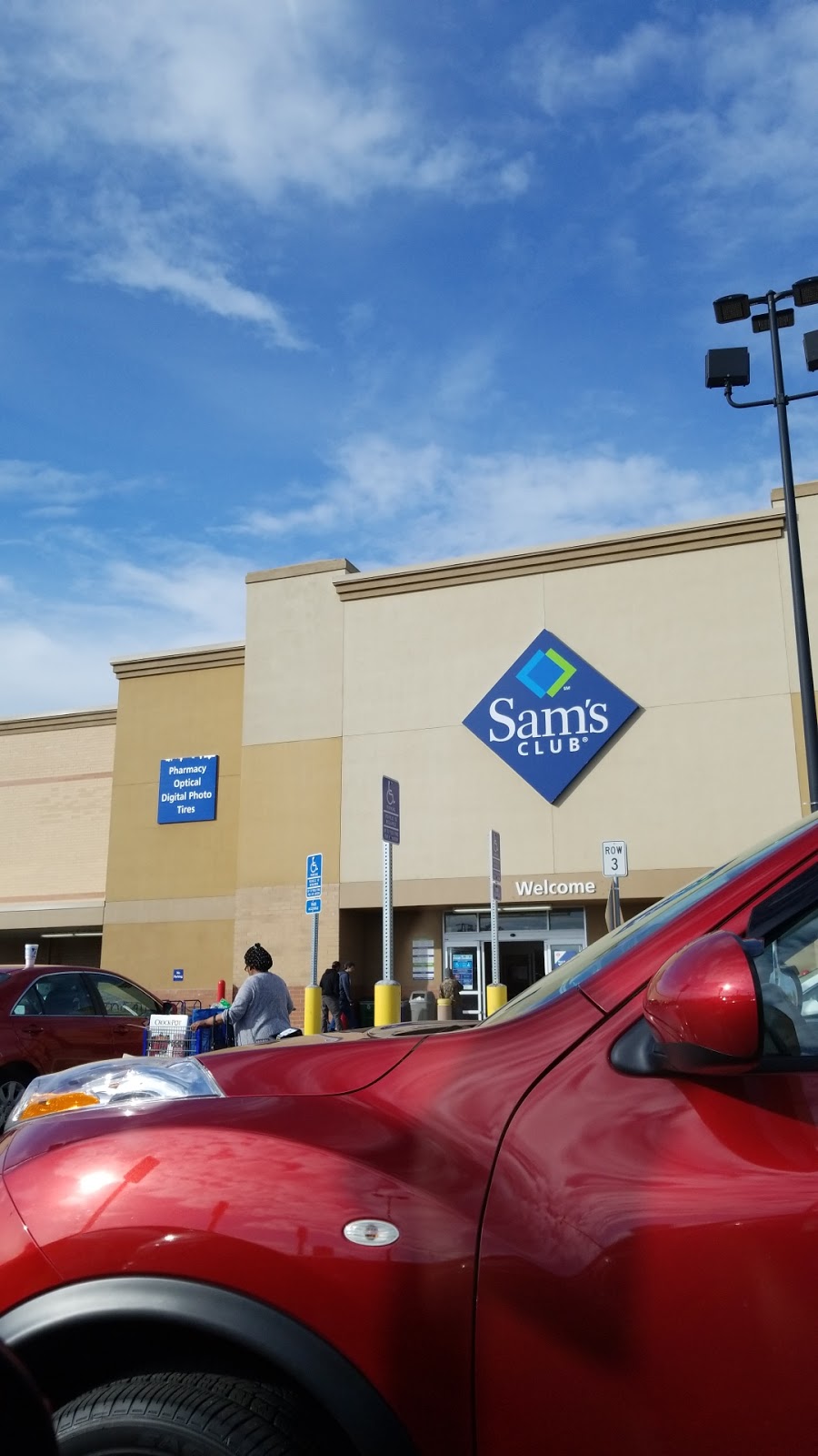 Sams Club | 200 American Blvd W, Bloomington, MN 55420, USA | Phone: (952) 888-1050