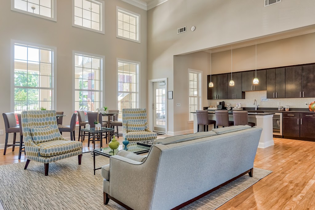 Revere at Tega Cay | 260 N Revere Cove, Tega Cay, SC 29708, USA | Phone: (803) 547-7833