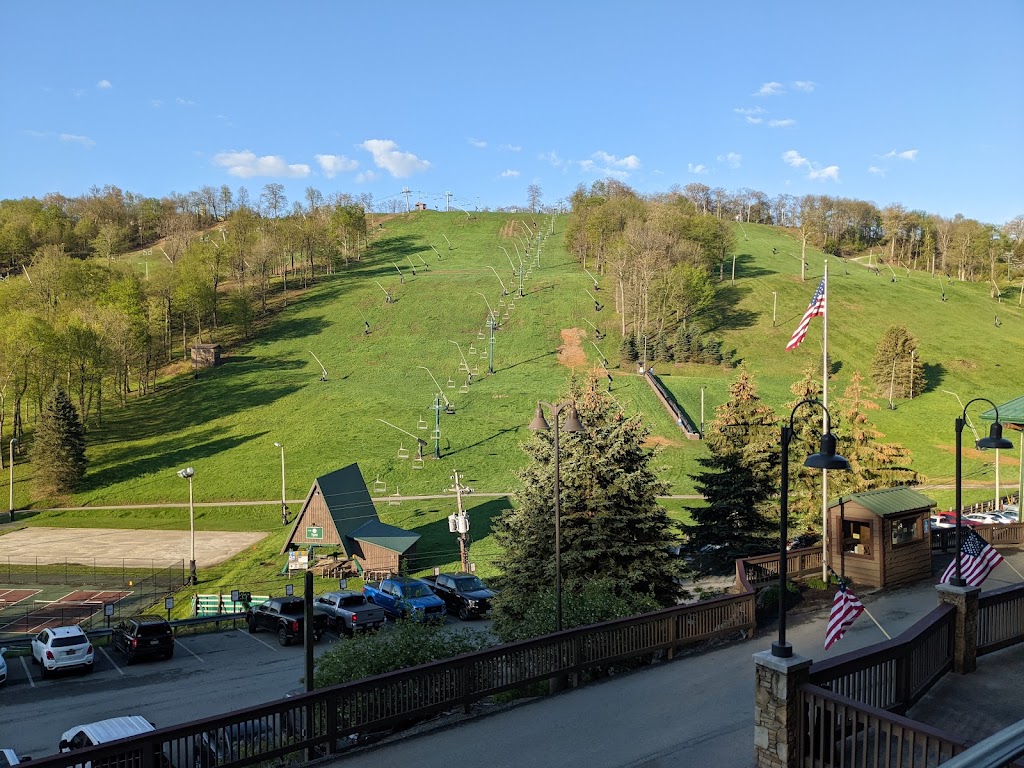 7 Springs Resort | 288 PA-711, Jones Mills, PA 15646, USA | Phone: (814) 352-7777