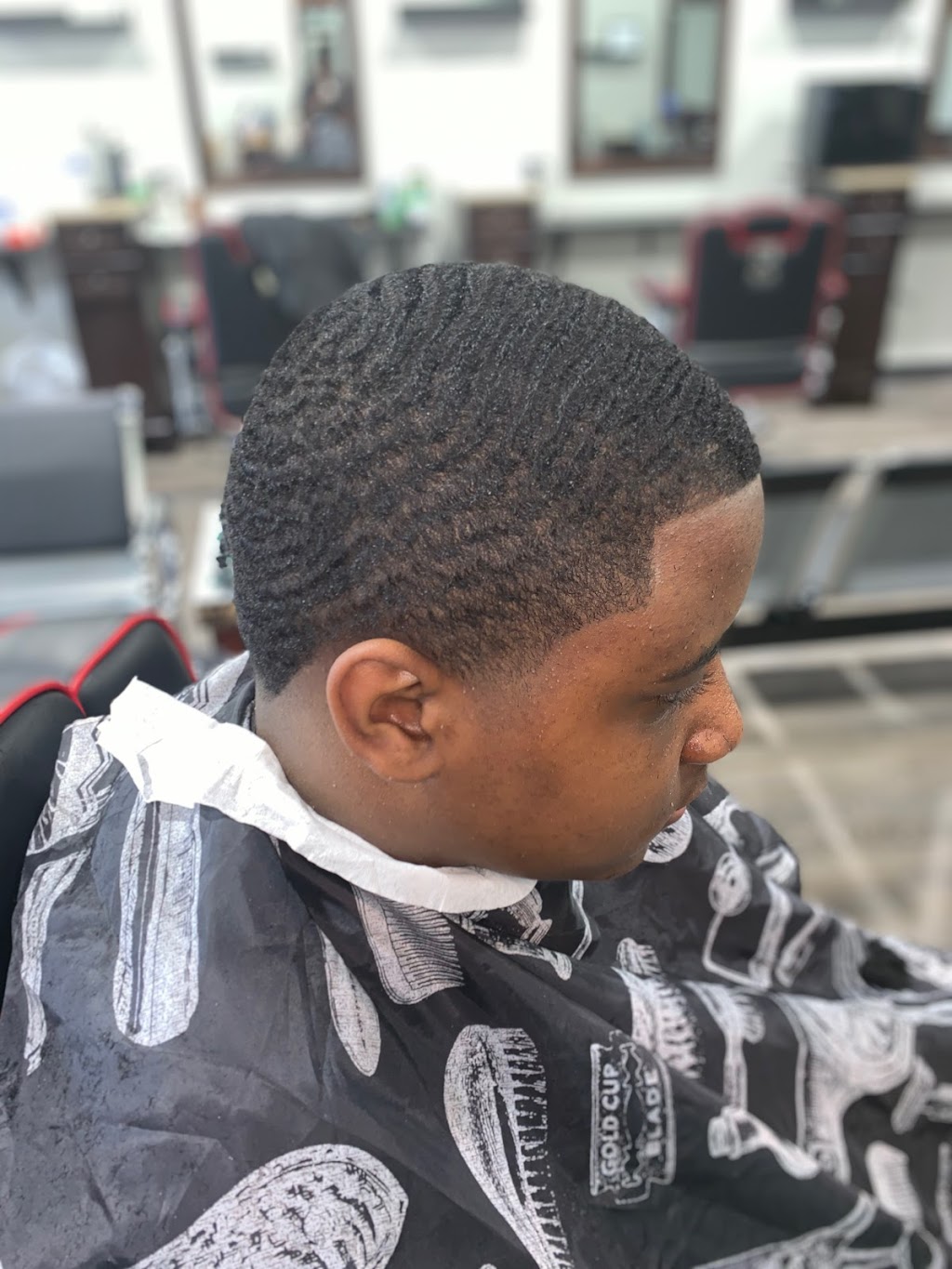 Pauls Barber Shop | 6425 Marlboro Pike, Forestville, MD 20747, USA | Phone: (301) 501-5011