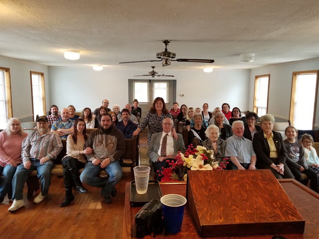 Lone Pilgrim Church, 5200 Hillsboro Hematite Rd, DeSoto, MO 63020