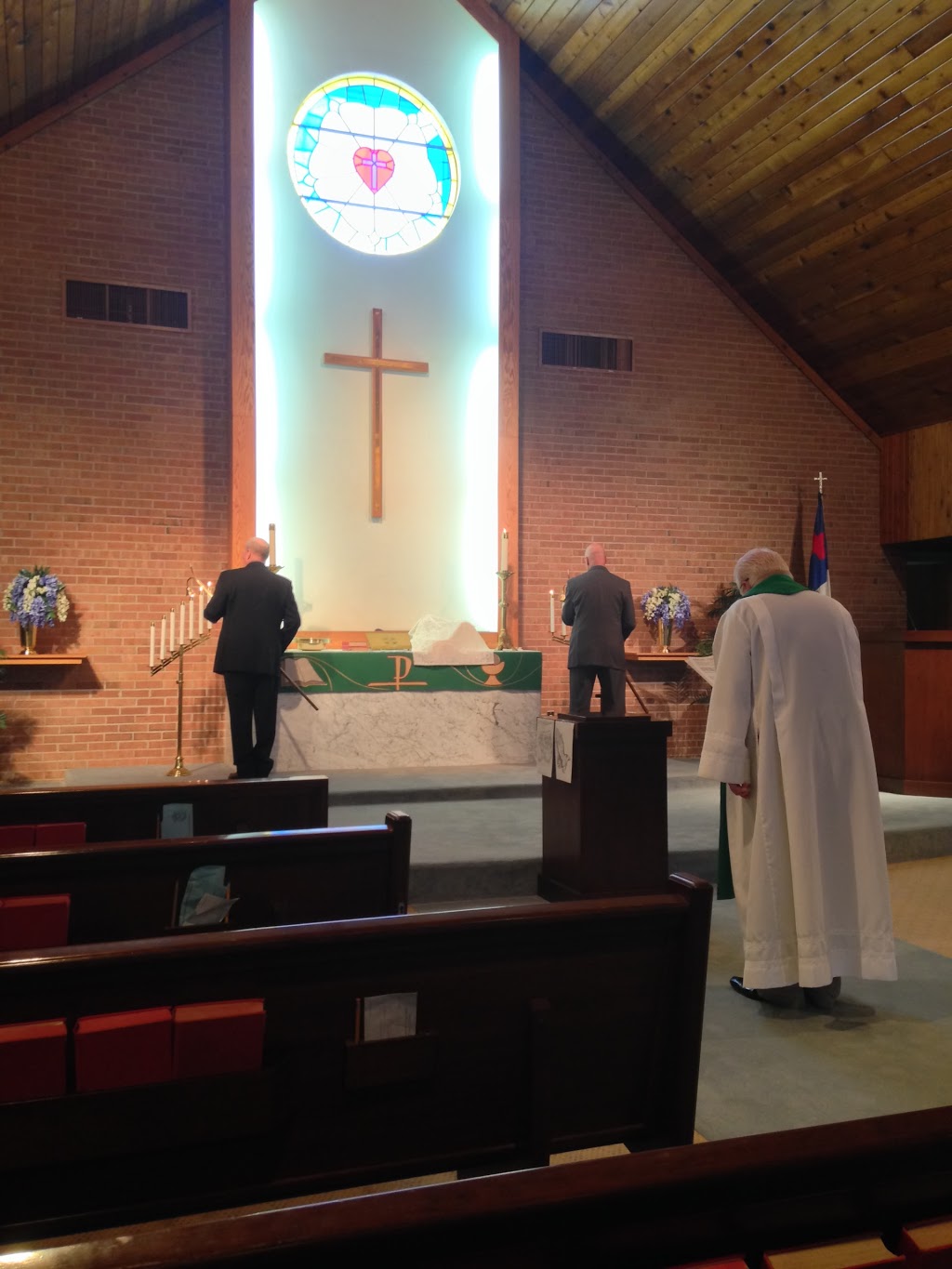 Immanuel Lutheran Church | 27035 Ann Arbor Trail, Dearborn Heights, MI 48127, USA | Phone: (313) 278-5755