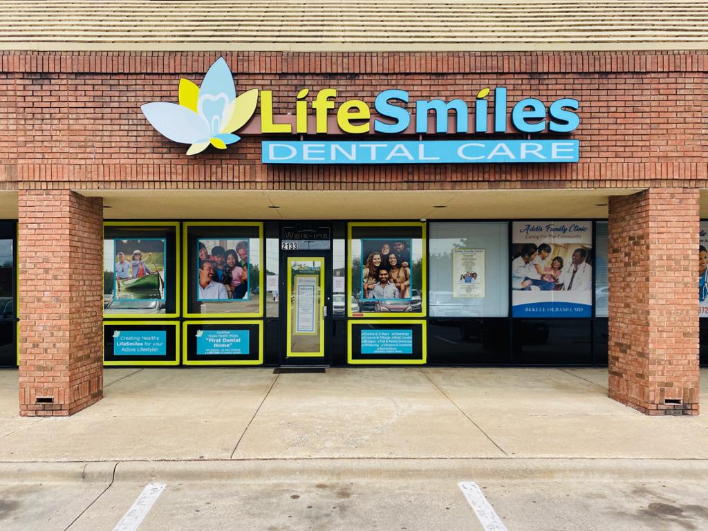 LifeSmiles Dental Care | 2133 Buckingham Rd, Richardson, TX 75081, USA | Phone: (972) 231-4390