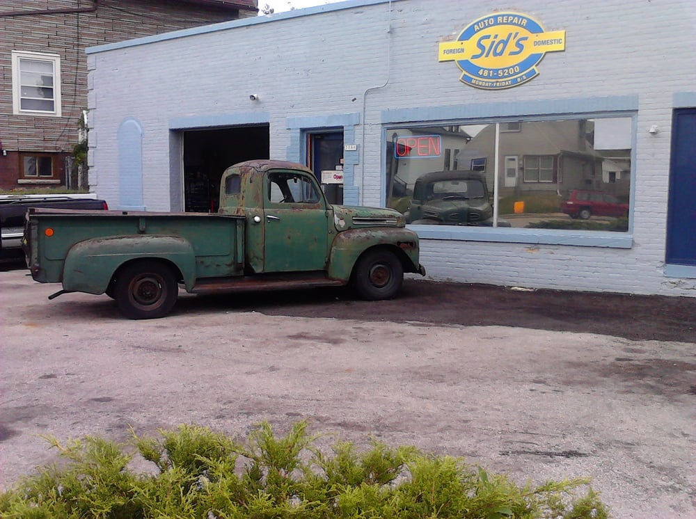 Sids Auto Repair Inc | 3166 S Kinnickinnic Ave, Milwaukee, WI 53207, USA | Phone: (414) 481-5200