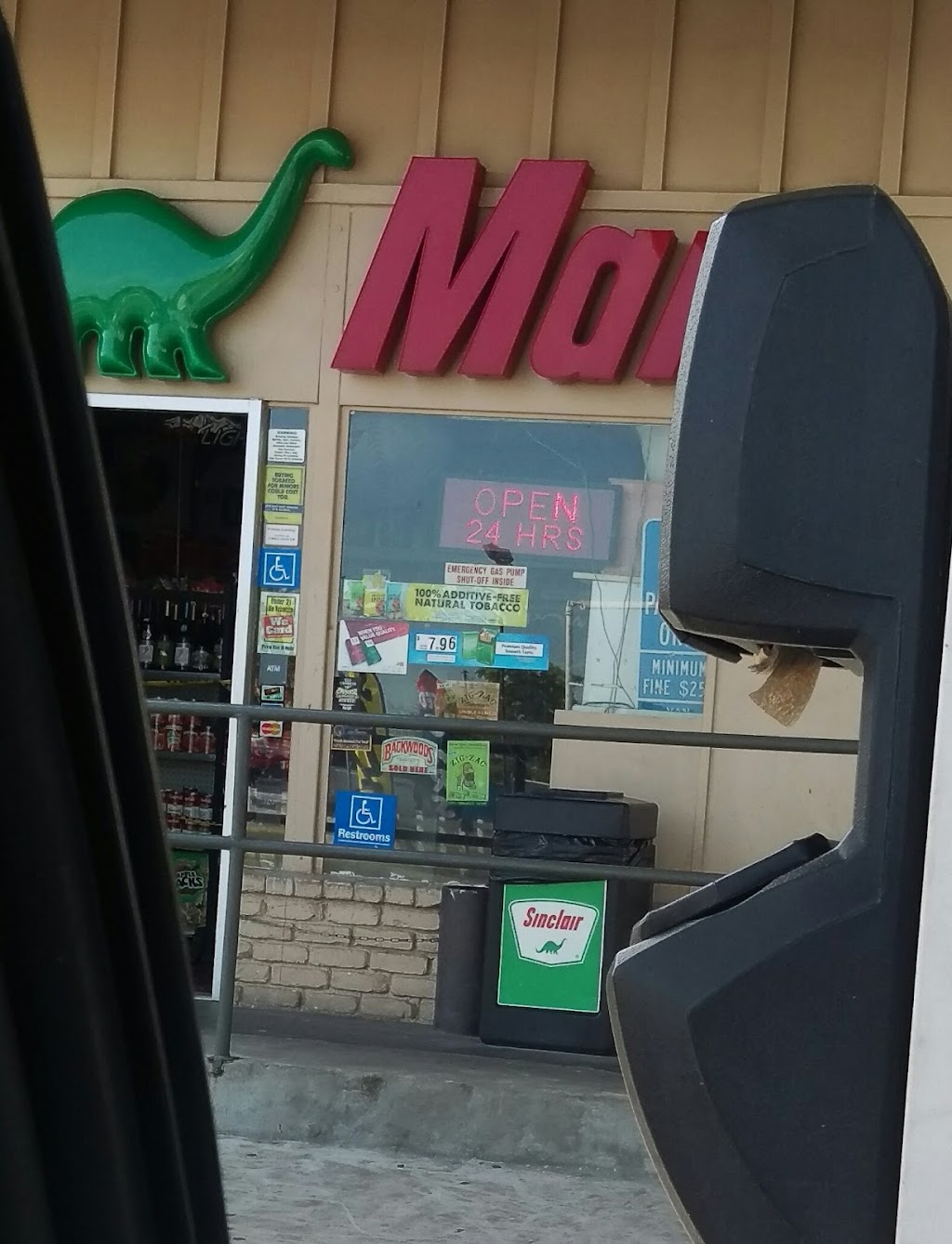 Sinclair Gas Station | 711 E Lacey Blvd, Hanford, CA 93230, USA | Phone: (559) 584-9783