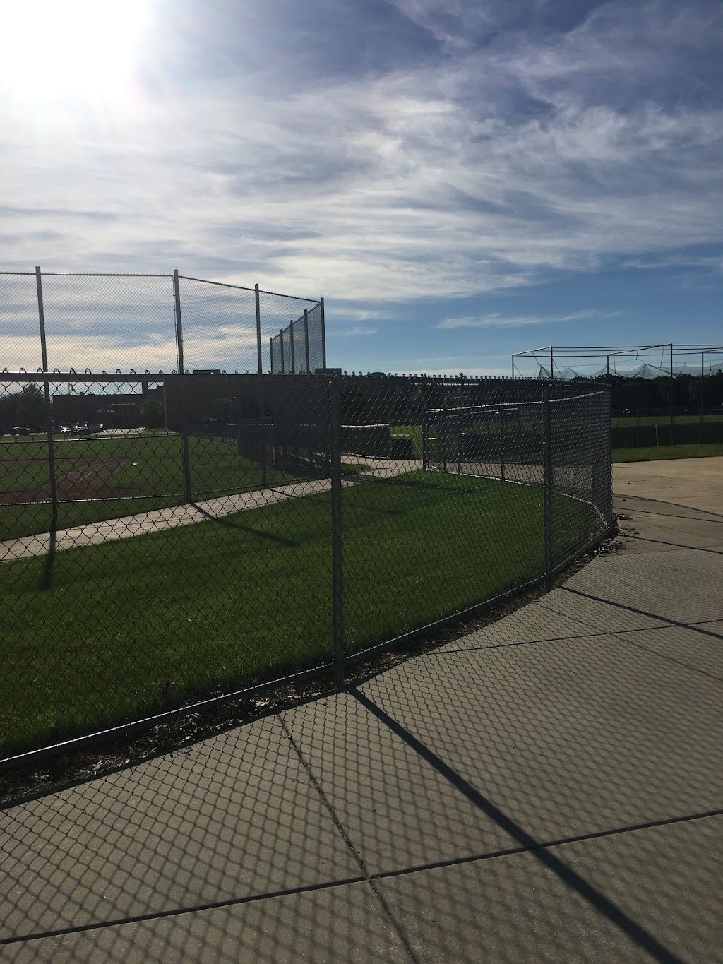 Downers Grove South High School | 1436 Norfolk St, Downers Grove, IL 60516, USA | Phone: (630) 795-8500