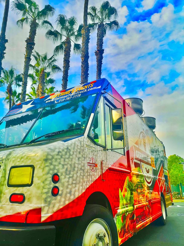 GermanYumTruck Catering & Events | 2634 Associated Rd a110, Fullerton, CA 92835, USA | Phone: (213) 787-7779