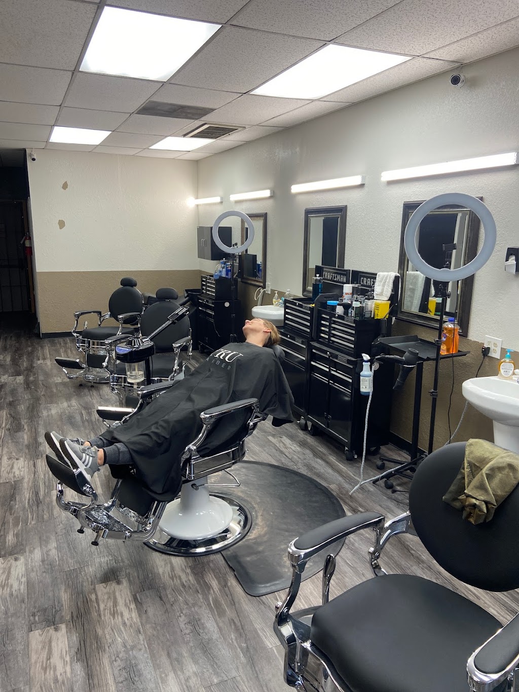 Prestige Barbers | 20008 E Arrow Hwy, Covina, CA 91724, USA | Phone: (626) 664-3600