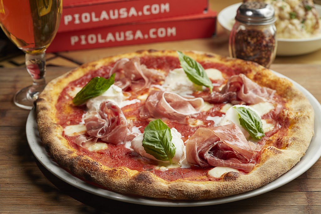 Piola | 1415 S Voss Rd #135, Houston, TX 77057, USA | Phone: (832) 668-5436