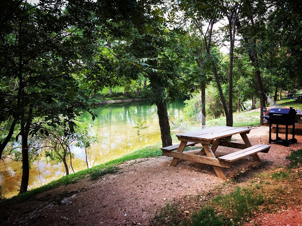 GuadalupeRiverCamping.com | 12611 River Rd, New Braunfels, TX 78132, USA | Phone: (877) 577-7667