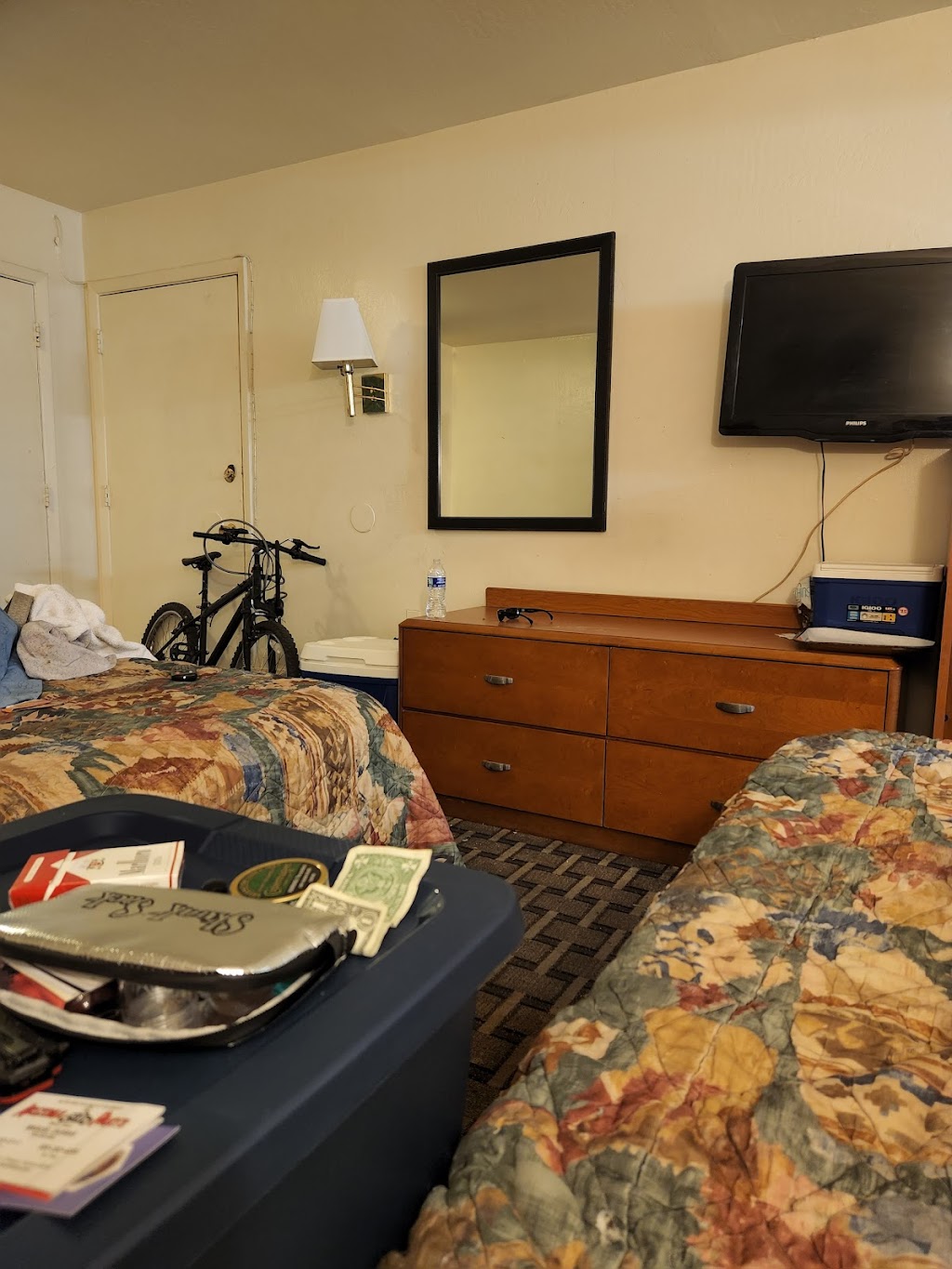 Travel Inn | 4021 N 27th Ave, Phoenix, AZ 85017, USA | Phone: (602) 248-8880