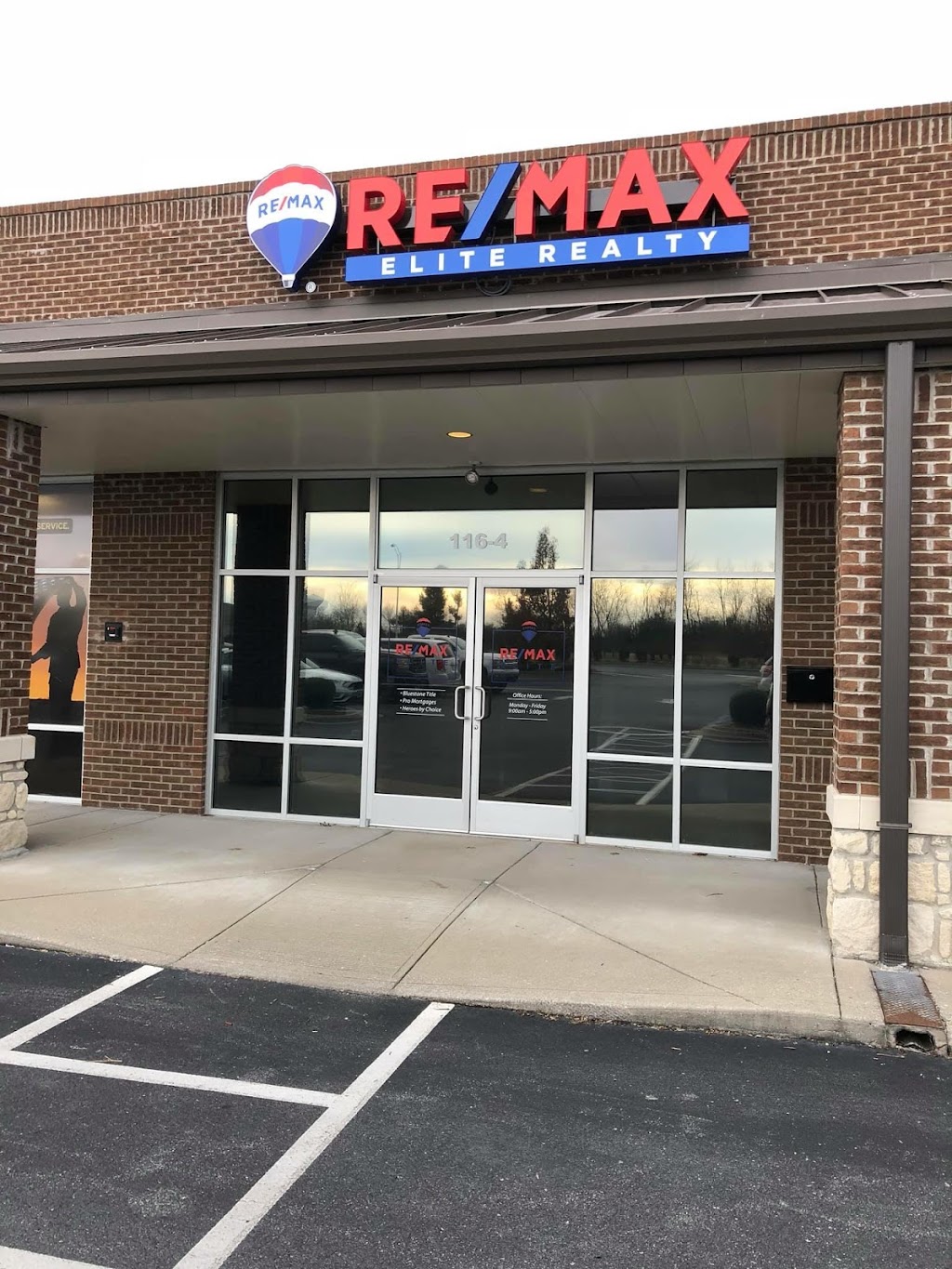 RE/MAX Elite Realty | 116 Meridian Way #4, Richmond, KY 40475, USA | Phone: (859) 245-1165