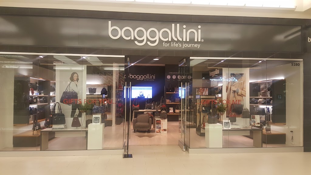 Baggallini | Mall of America, Floor 2, 280 South Avenue Lindau Lane &, Ikea Way, Bloomington, MN 55425, USA | Phone: (952) 405-9972