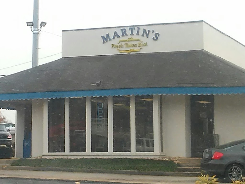 Martins Restaurant - Mableton Location | 6240 Mableton Pkwy SW, Mableton, GA 30126, USA | Phone: (770) 941-4992