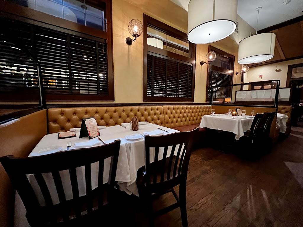 Jakes Steakhouse | 2172 Hempstead Tpke, East Meadow, NY 11554, USA | Phone: (516) 222-8400