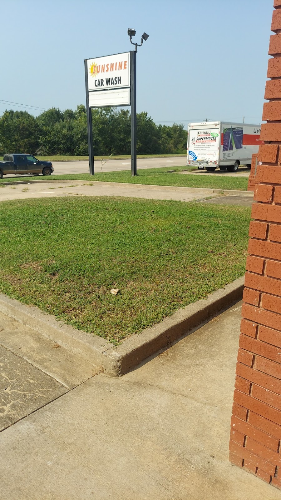 Sunshine Convenience Store | 2700 N York St, Muskogee, OK 74403, USA | Phone: (918) 687-5009