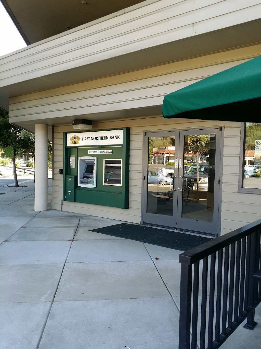 First Northern Bank | 390 Elm Ave, Auburn, CA 95603, USA | Phone: (530) 885-5009