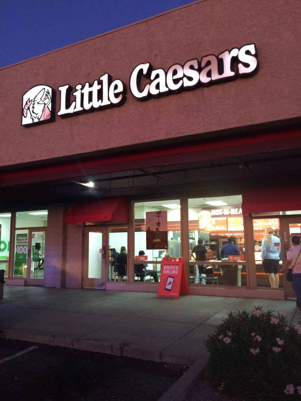 Little Caesars Pizza | 437 S Gilbert Rd Suites 12 13, Mesa, AZ 85204, USA | Phone: (480) 289-4542