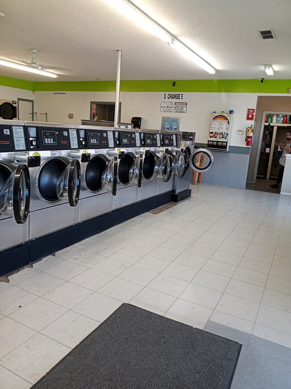 Del Rio Laundry | 325 E Reinken Ave, Belen, NM 87002, USA | Phone: (505) 861-1856