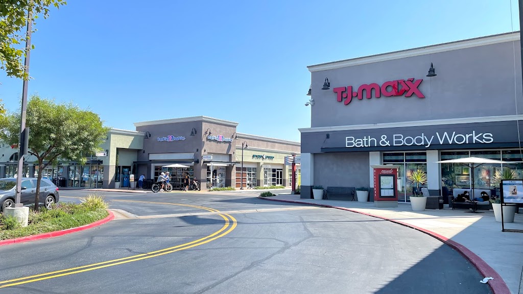 T.J. Maxx | Estate, 24 Peninsula Center, Rolling Hills, CA 90274, USA | Phone: (310) 377-3990