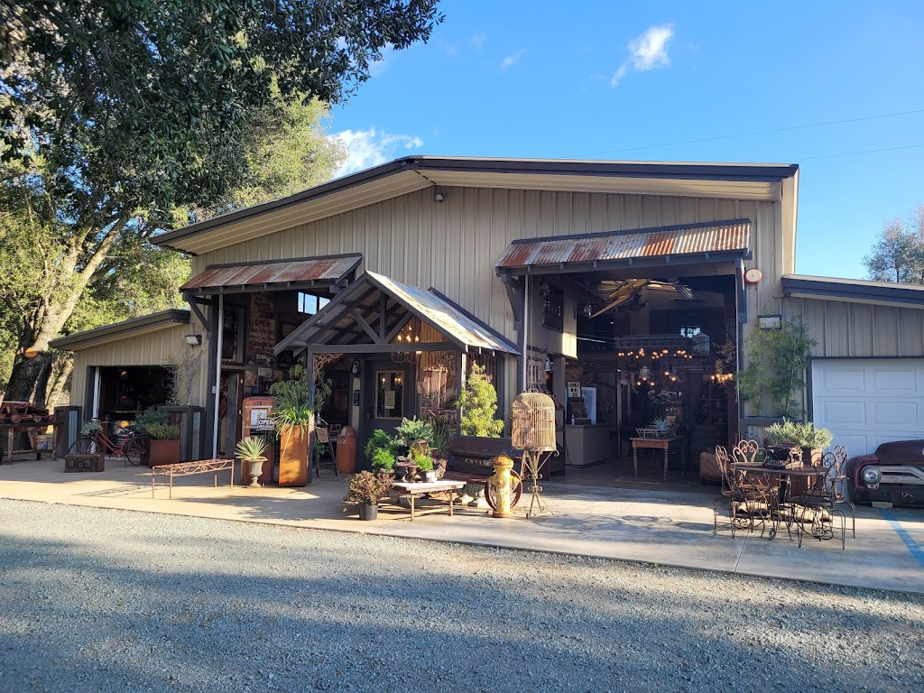 The Barn Vintage Market Place | 4559 CA-78, Santa Ysabel, CA 92070, USA | Phone: (760) 310-8587