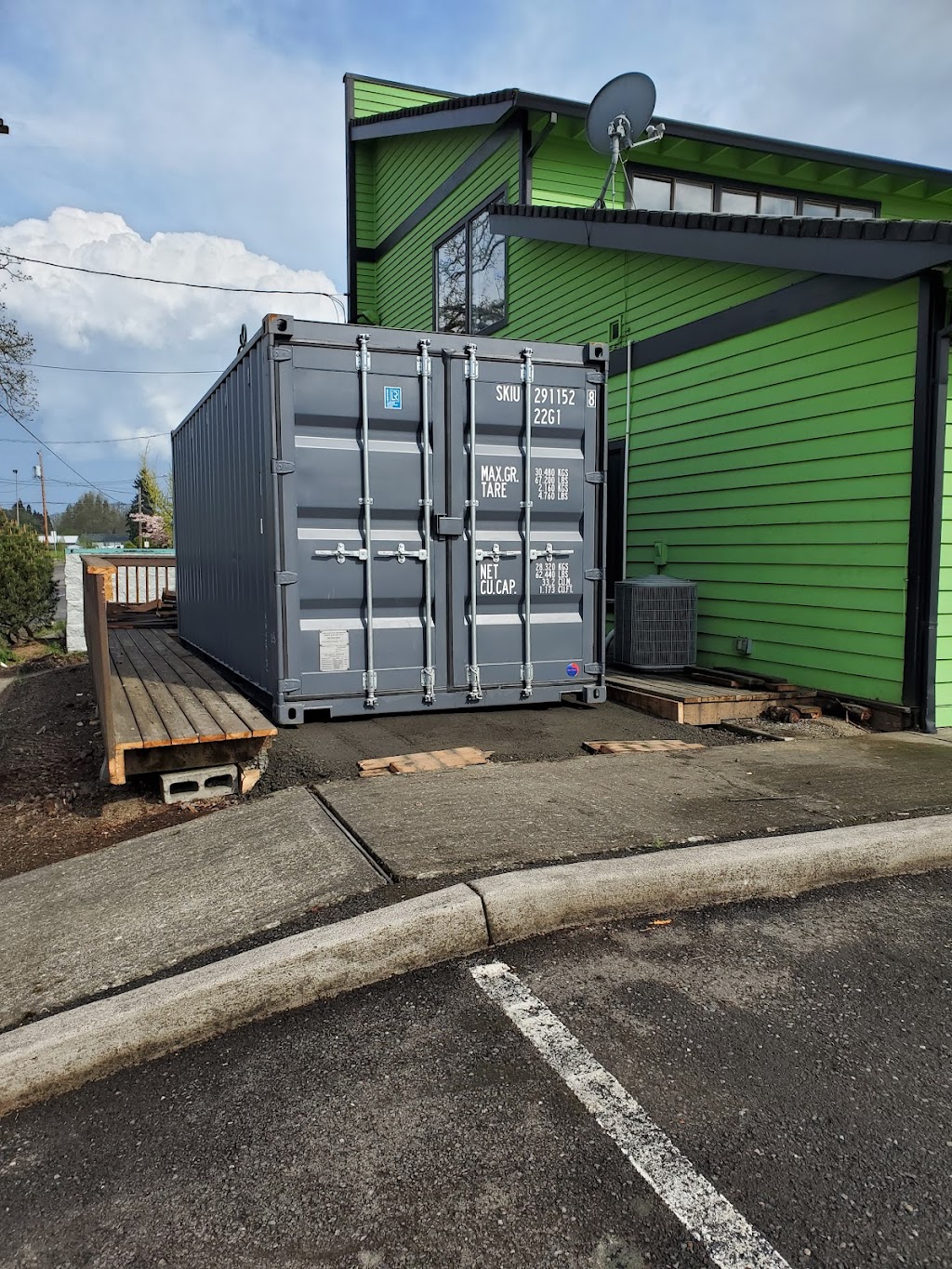 QuickBox LLC Shipping Containers | 3860 N Suttle Rd, Portland, OR 97217, USA | Phone: (503) 407-0836