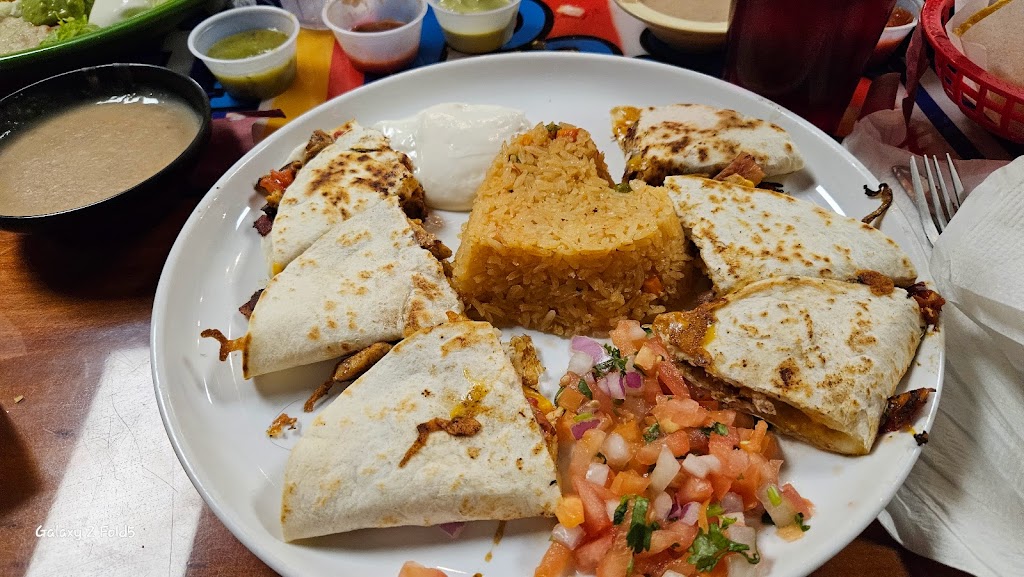 El Paso Mexican Restaurant Conover | 719 Conover Blvd W, Conover, NC 28613, USA | Phone: (828) 466-0006